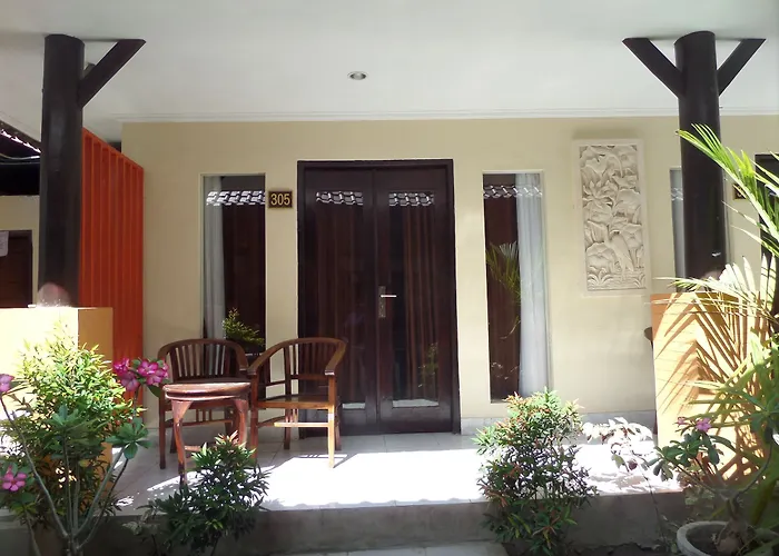 Beachfront Affittacamere Batununggul
